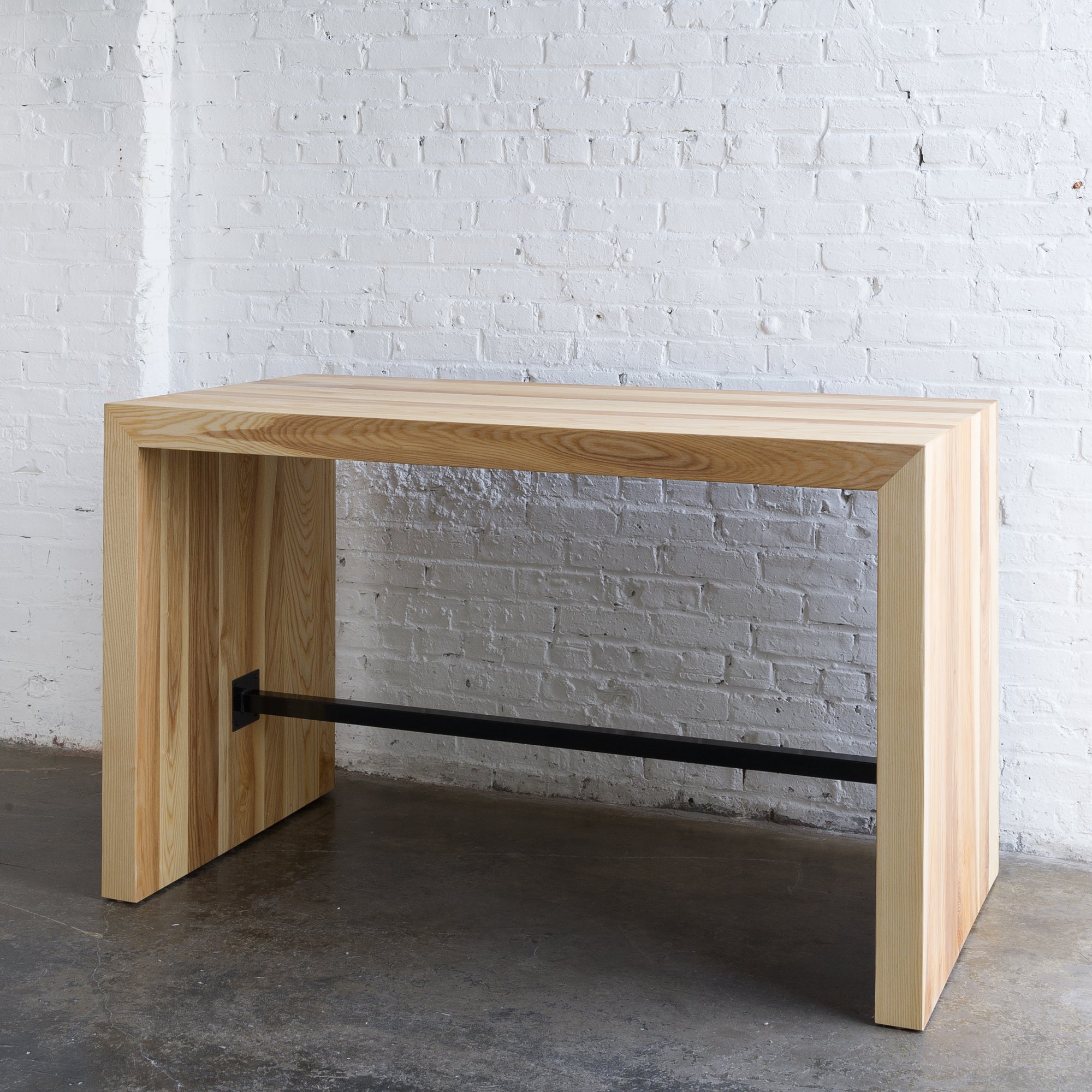 Linden Kitchen Island Table