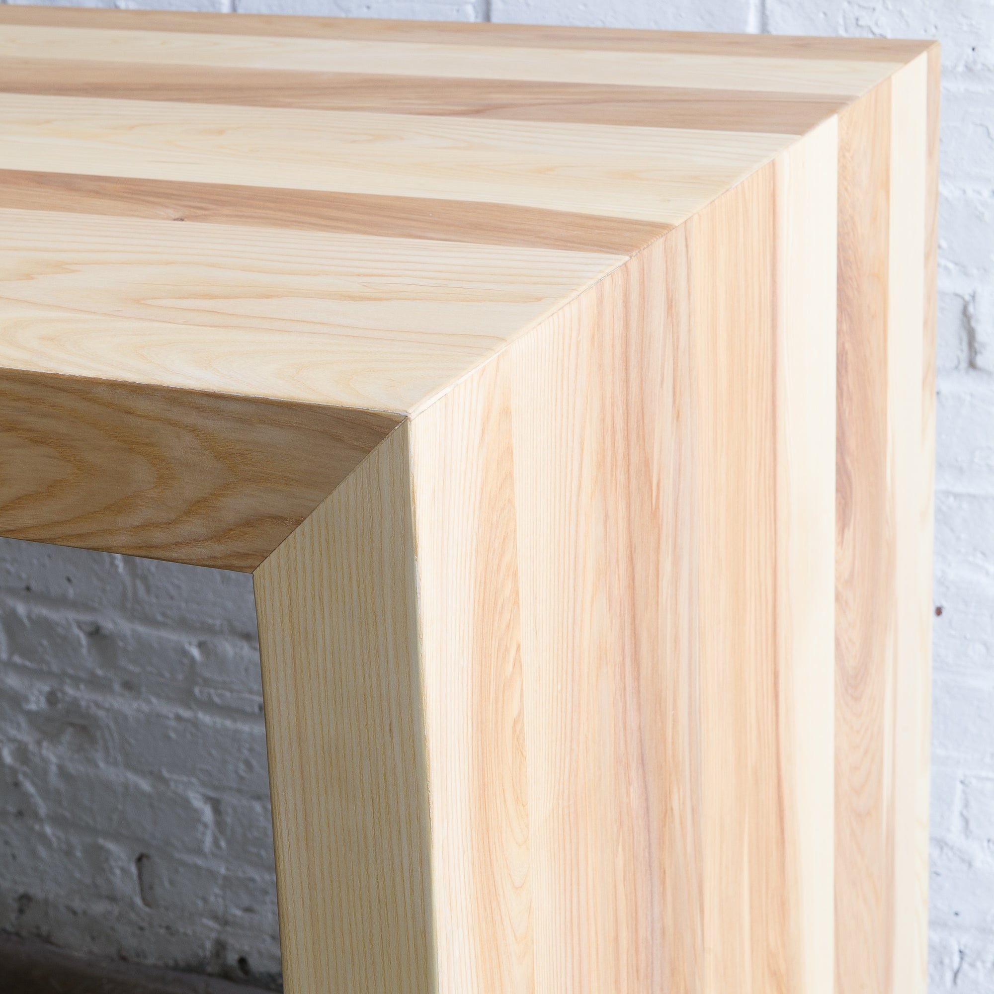 Linden Kitchen Island Table