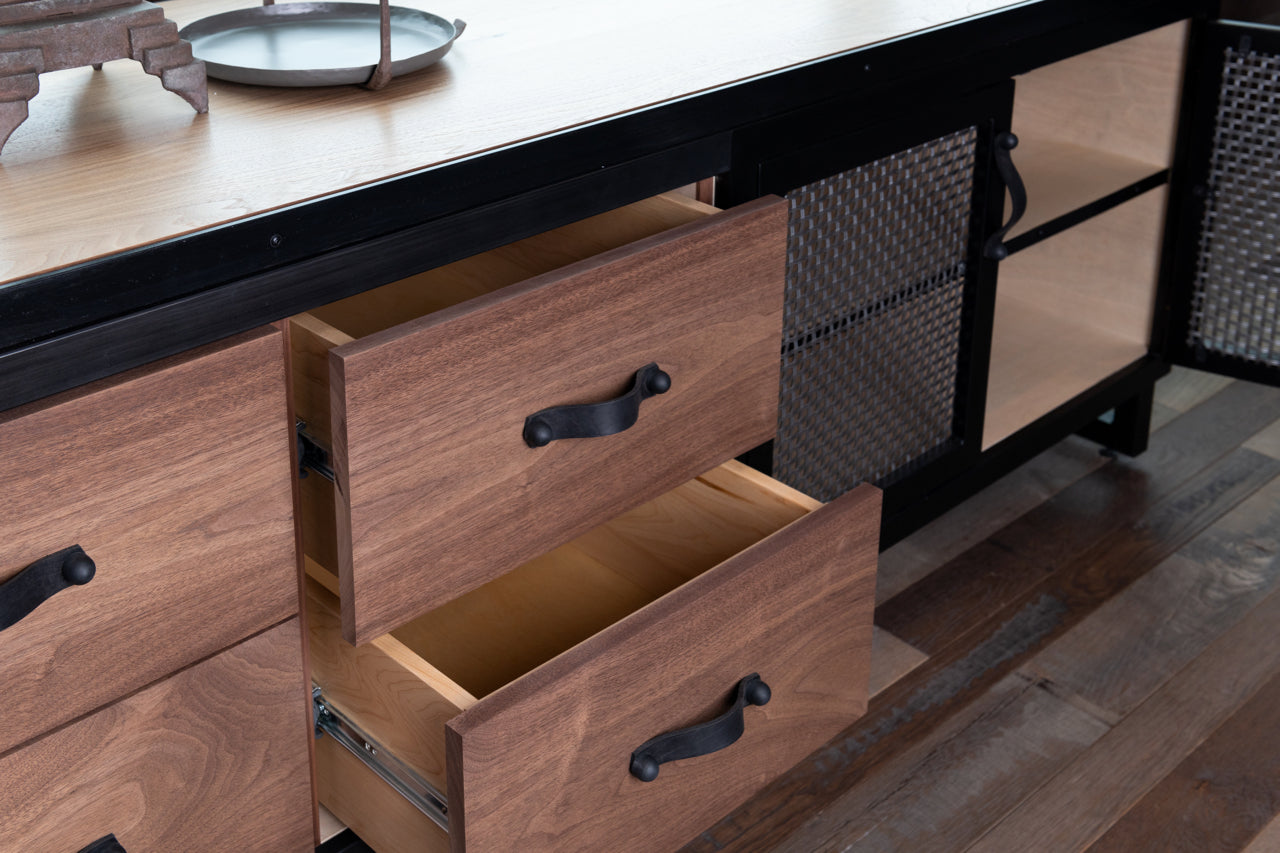 Clinton Executive Console